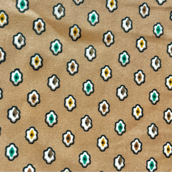 Vintage Jantzen Pleated Button Down Blouse Dress Shirt Size 16 Tan Brown Dots - Picture 8 of 9